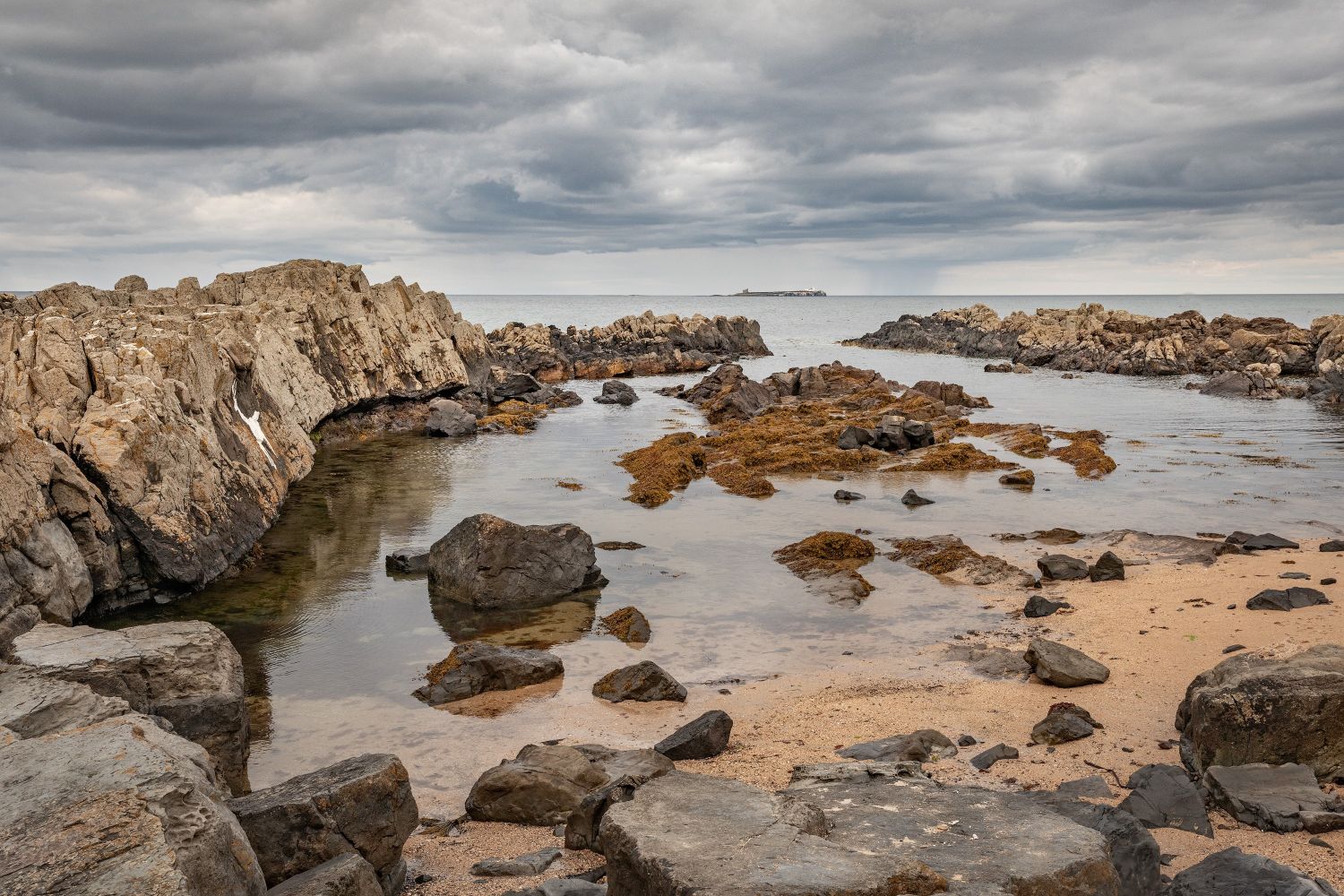 North Bamburgh-Rocks.jpg